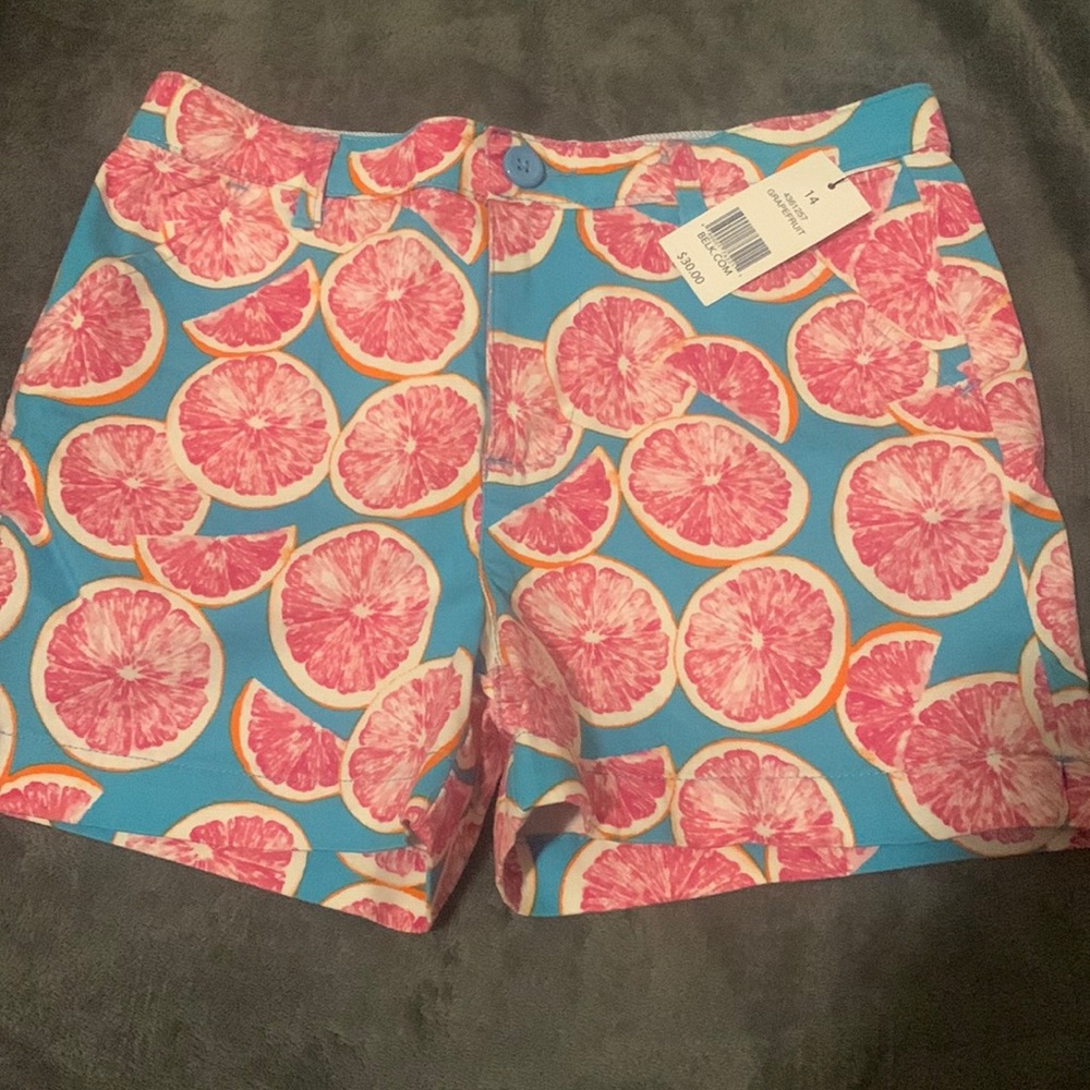 Vibrant Never Worn Belk Grapefruit Shorts